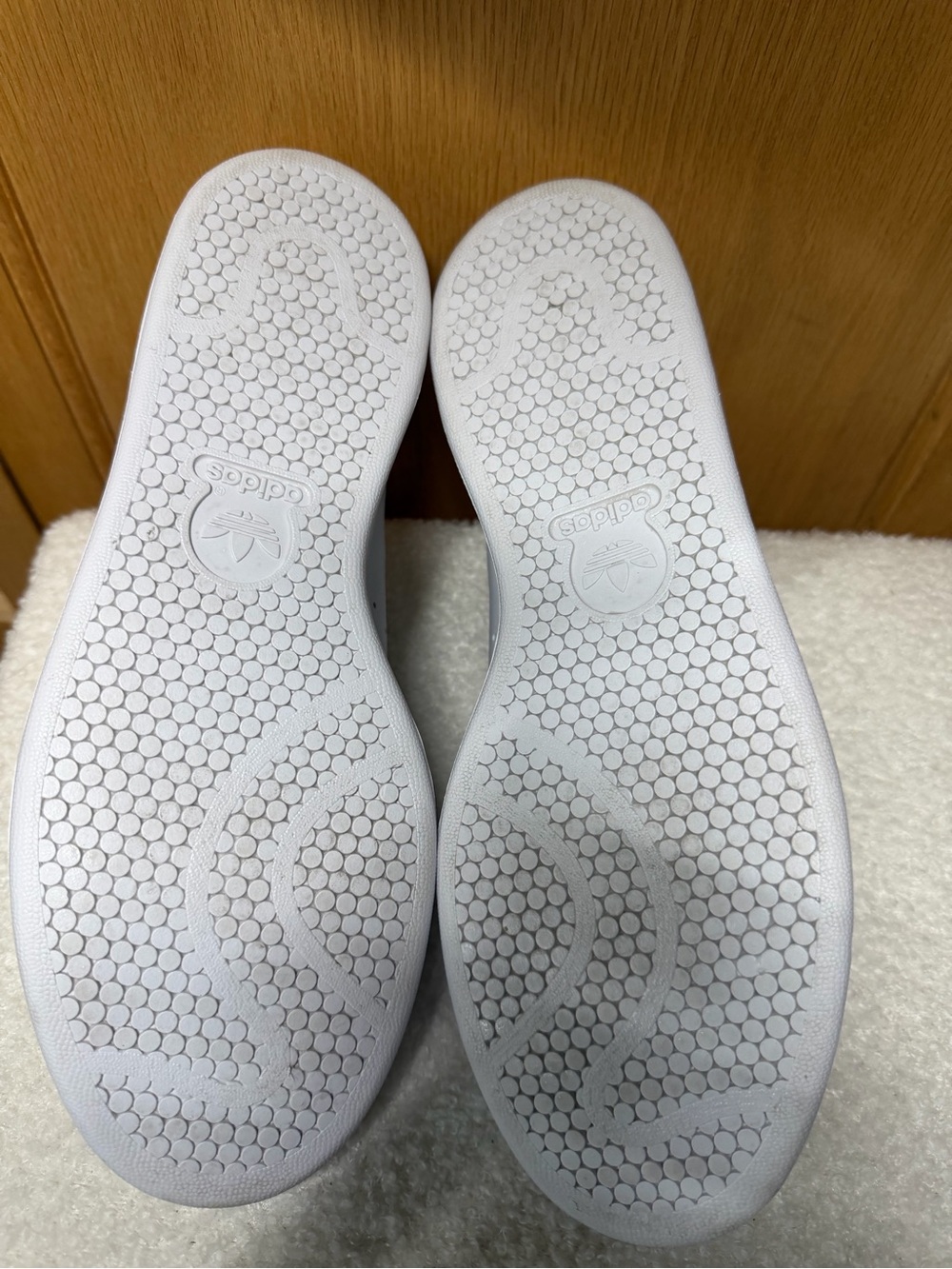 adidas White Sneakers with Green Heel Tab - Stan Smith Style 10 - Picture 7 of 8